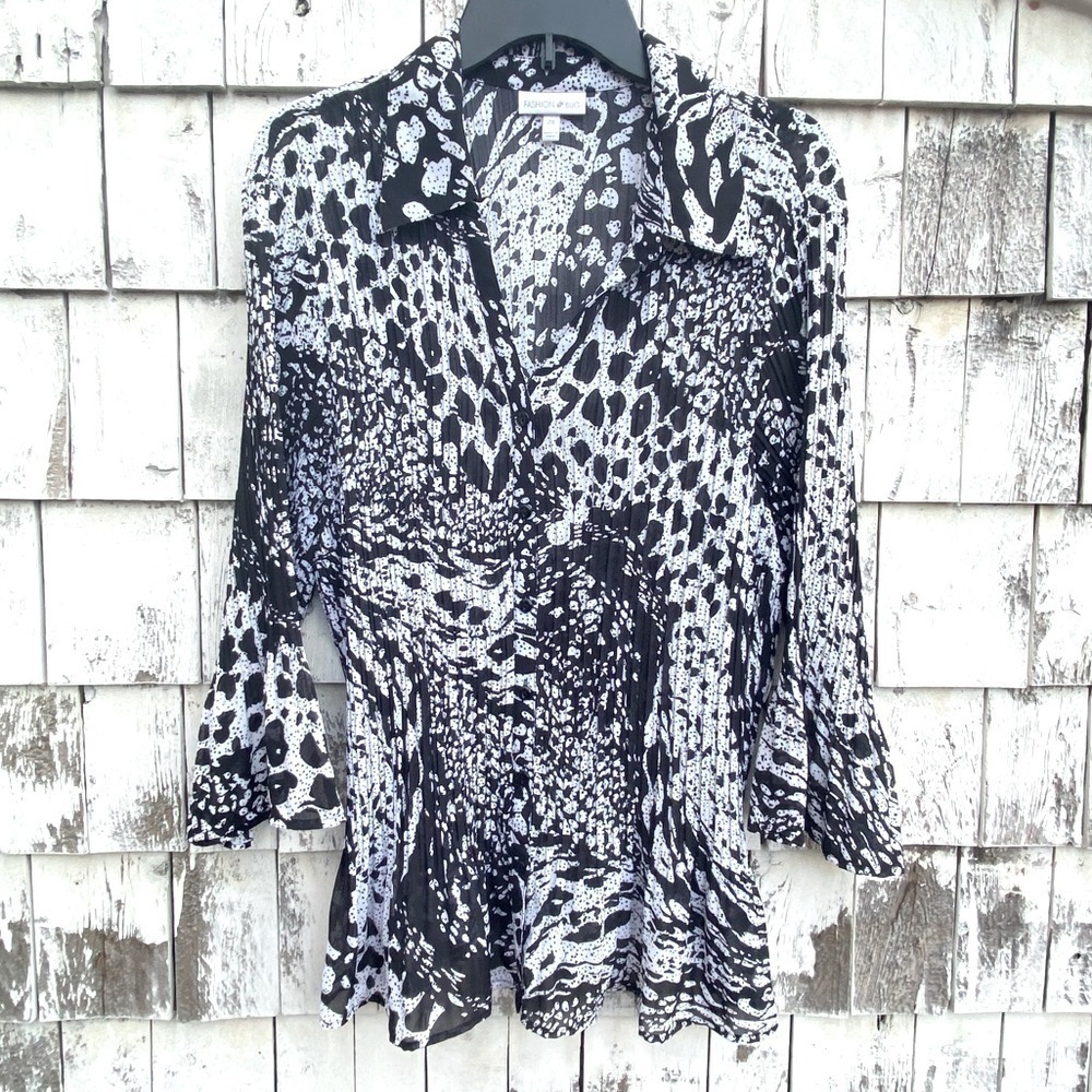 Fashion Bug Stretch Button Down Blouse